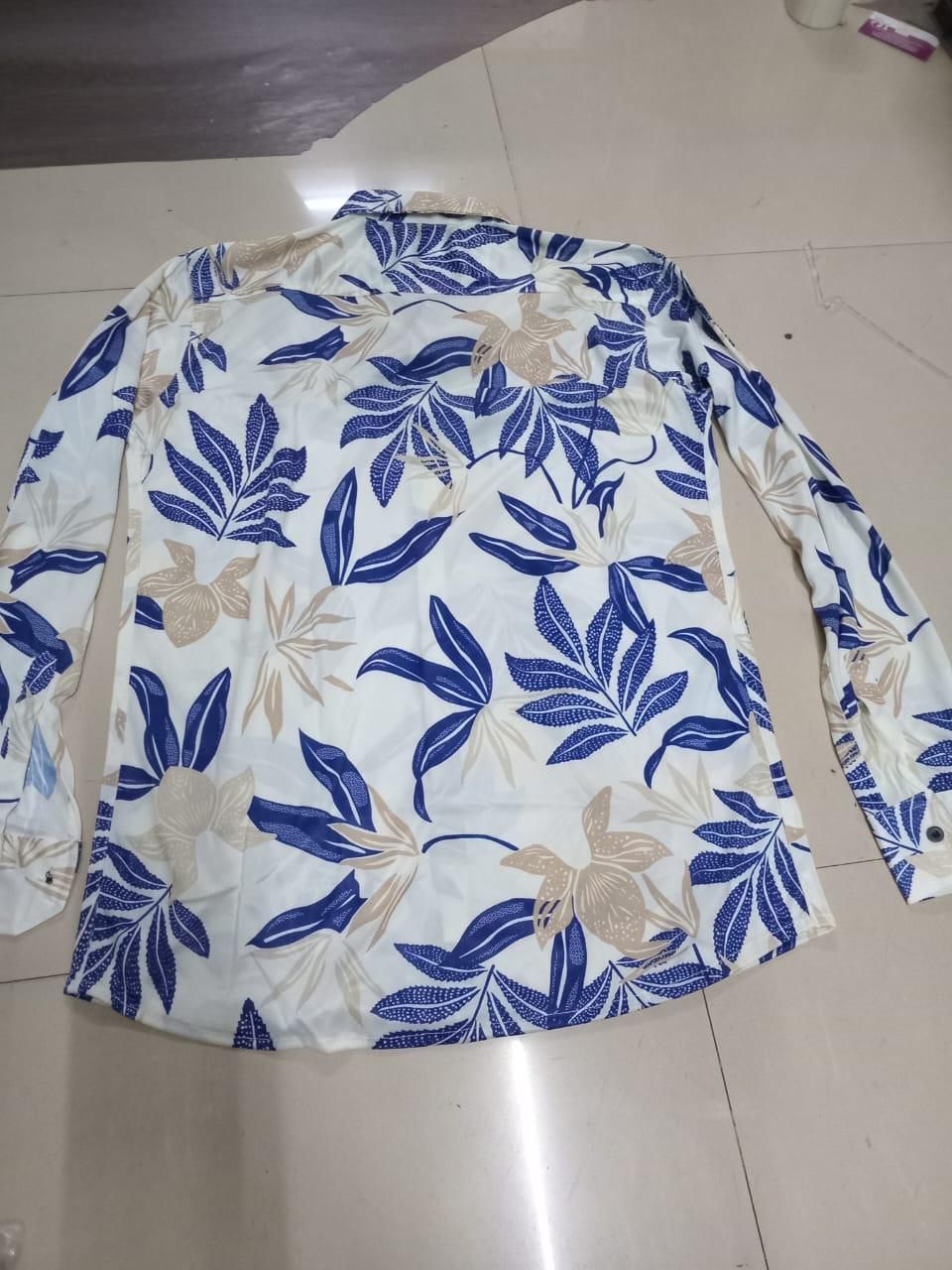 Men's Printed Regular Collar Casual Shirt Cream & Navy Blue